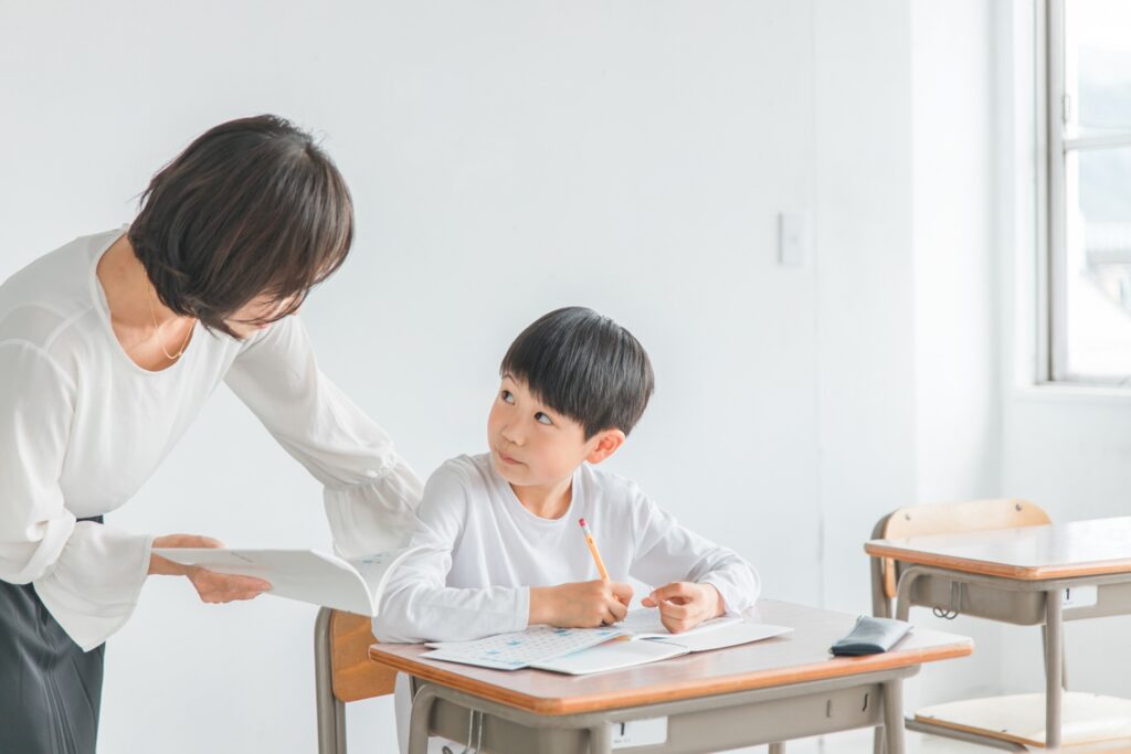 中学受験の理科の得点を伸ばしたいなら塾に通うことがおすすめ